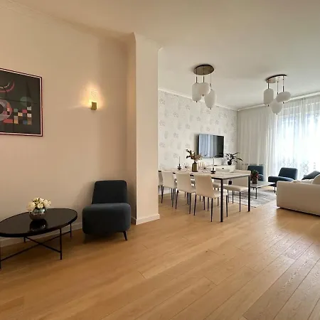 Modern In Apartament *