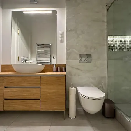Apartament Modern In